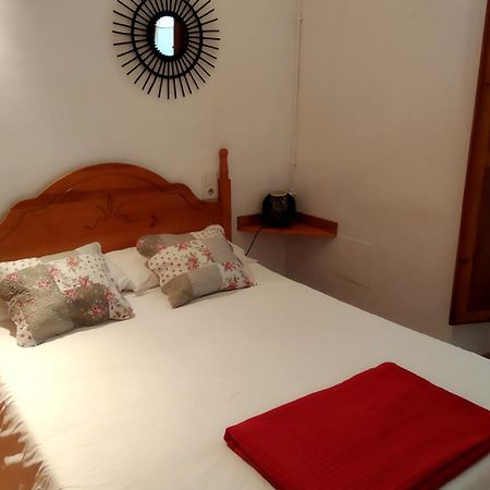 Apartament Can Mingu 1Er Pis เบซาลู ภายนอก รูปภาพ